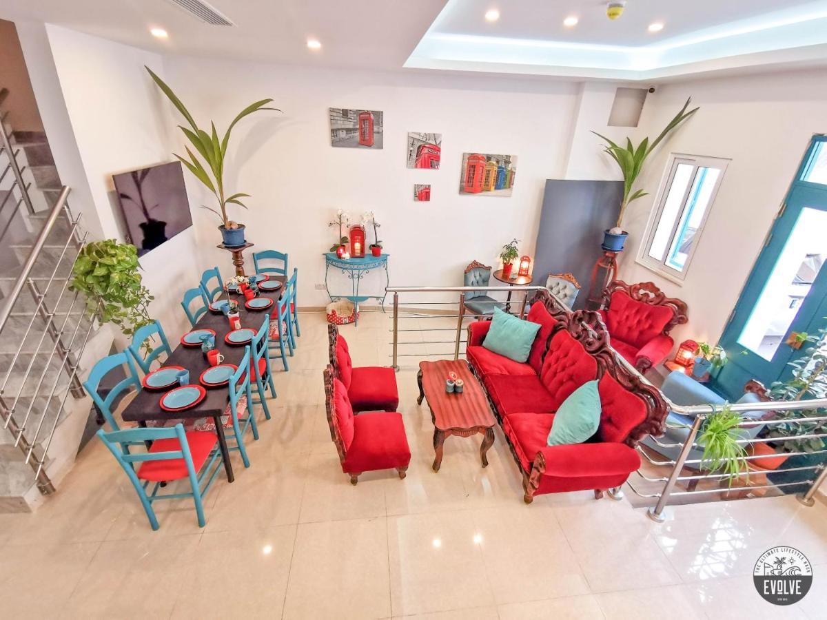 Evolve Coliving Guesthouse Sliema Bagian luar foto