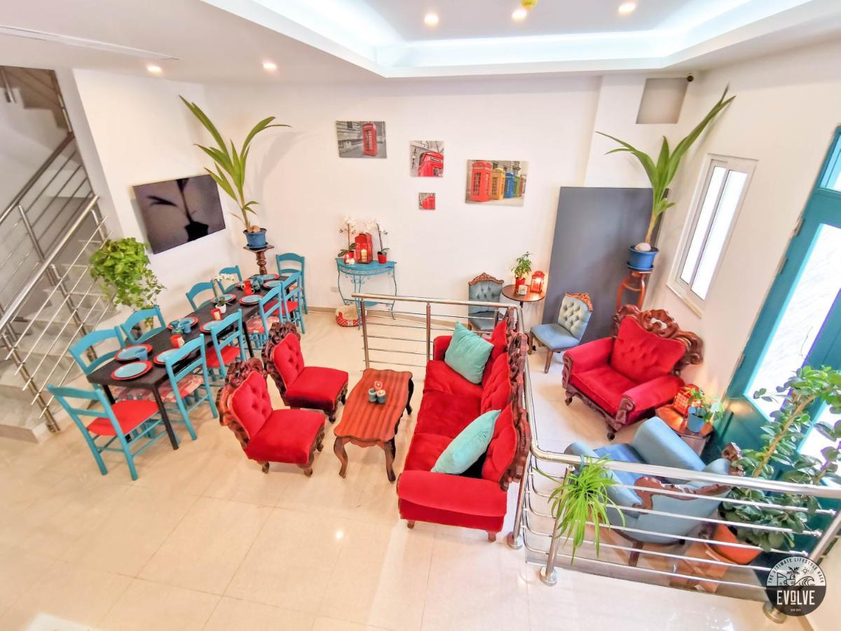 Evolve Coliving Guesthouse Sliema Bagian luar foto