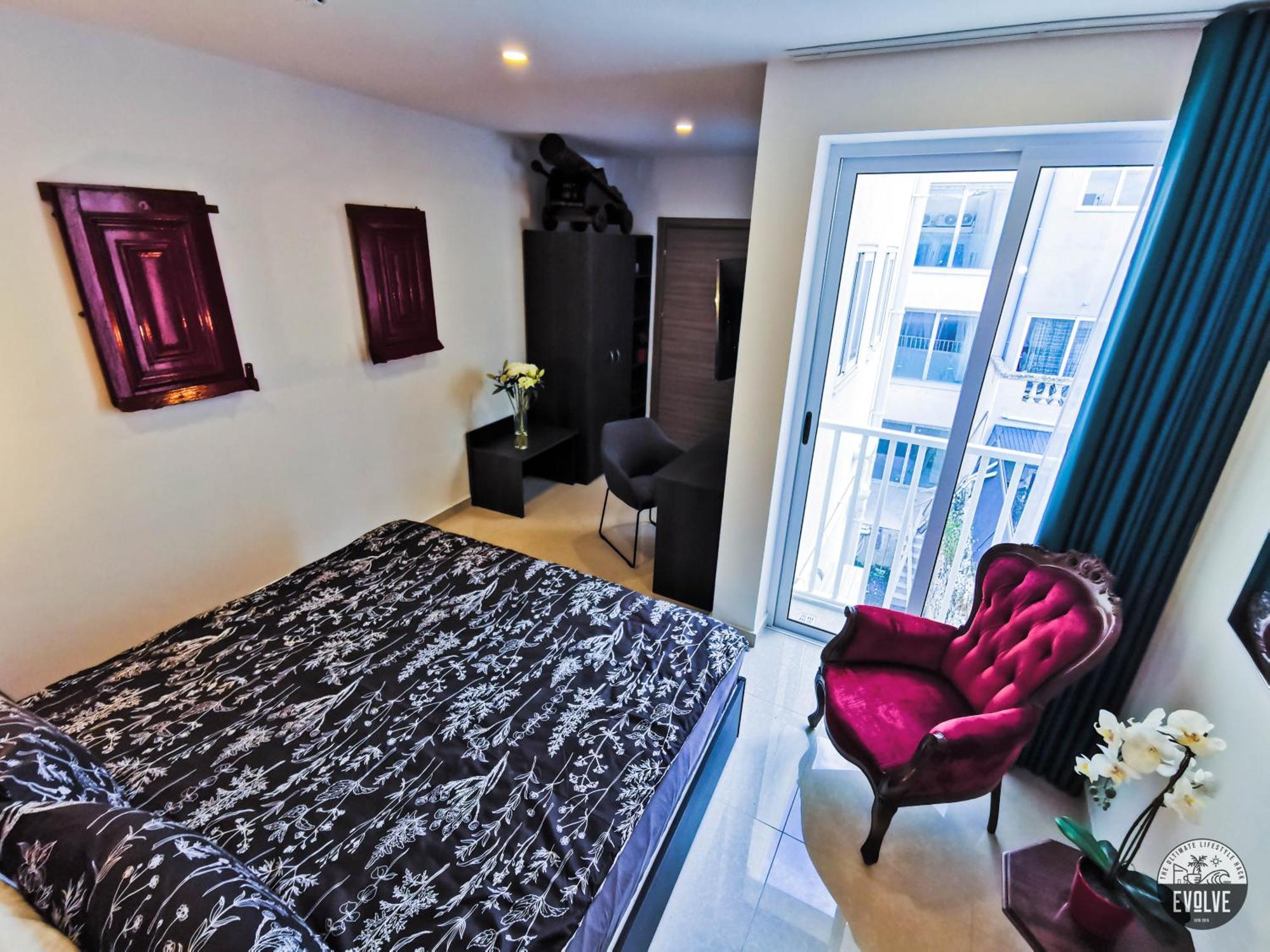 Evolve Coliving Guesthouse Sliema Ruang foto